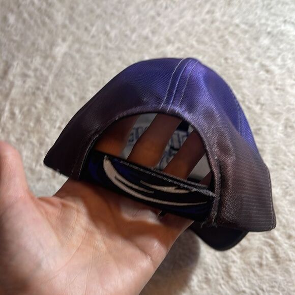 Vintage puma, Tampa Bay Lightning hat - Picture 6 of 9